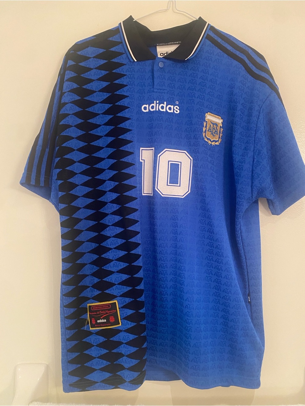 Retro adidas Argentina 1994 Maradona Men’s Blue and Black #10 Football Jersey M